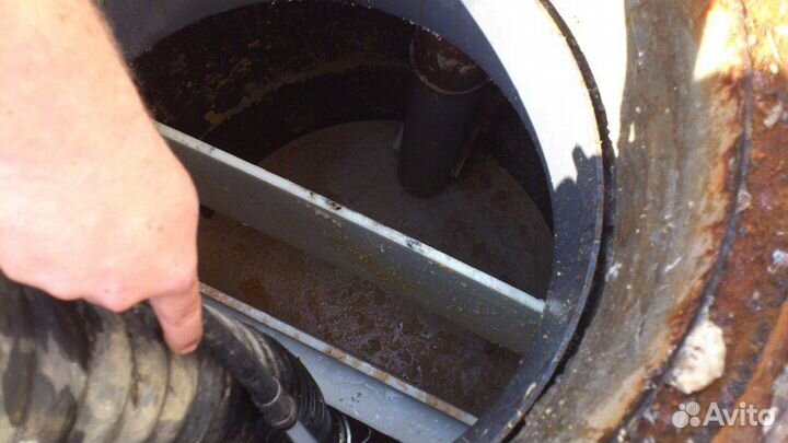 Устранение засоров труб Прочистка канализации 24/7