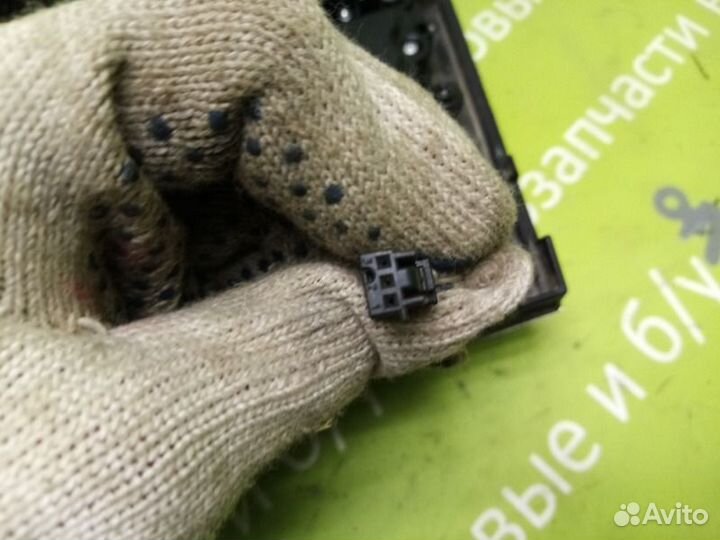 Блок управления подвеской Mercedes-Benz W164