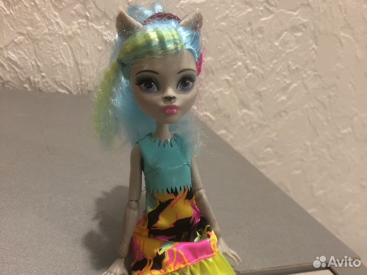 Кукла Monster High, Сильви Тимбервульф