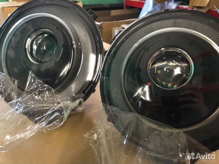 Фары на Mercedes G class с 2007-по н.в черные