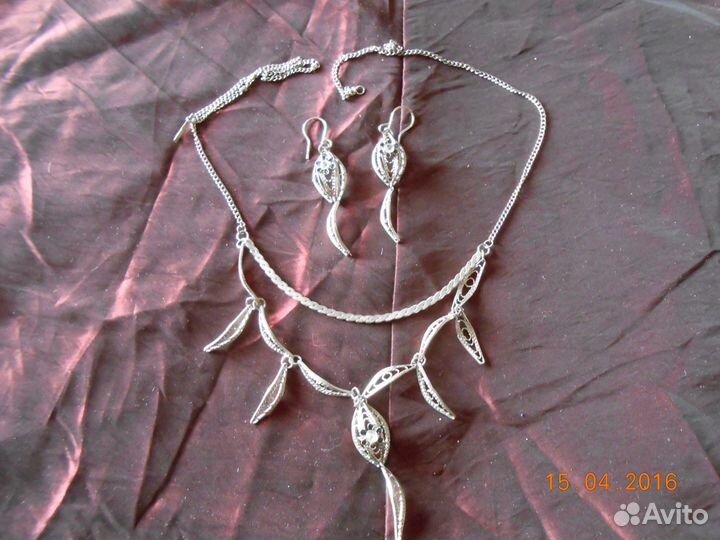 Колье и серьги