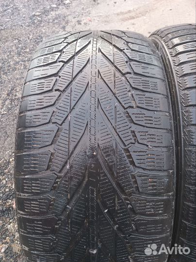 Nokian Tyres Hakkapeliitta R2 SUV 275/45 R20 110R
