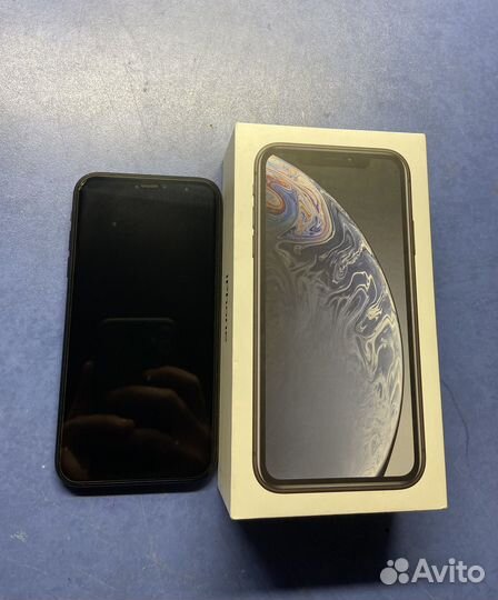 iPhone Xr, 128 ГБ