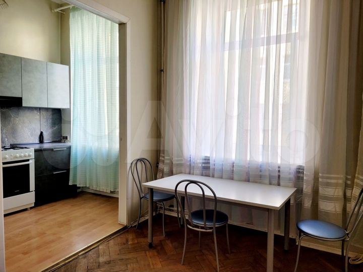 2-к. квартира, 50 м², 4/5 эт.