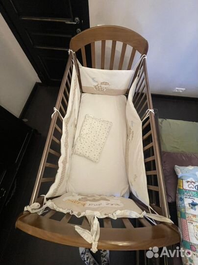 Детская кроватка