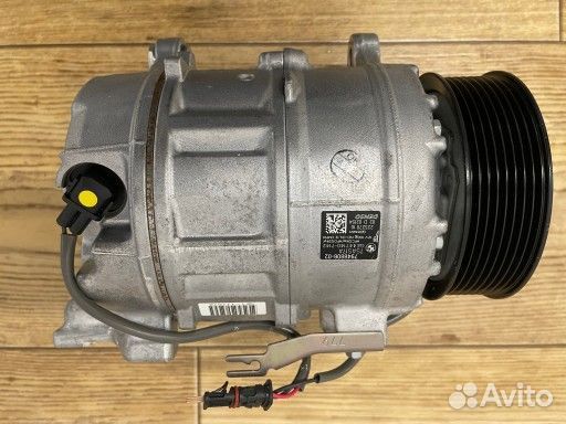 Компрессор кондиционера BMW G30 520D 48V 7948806