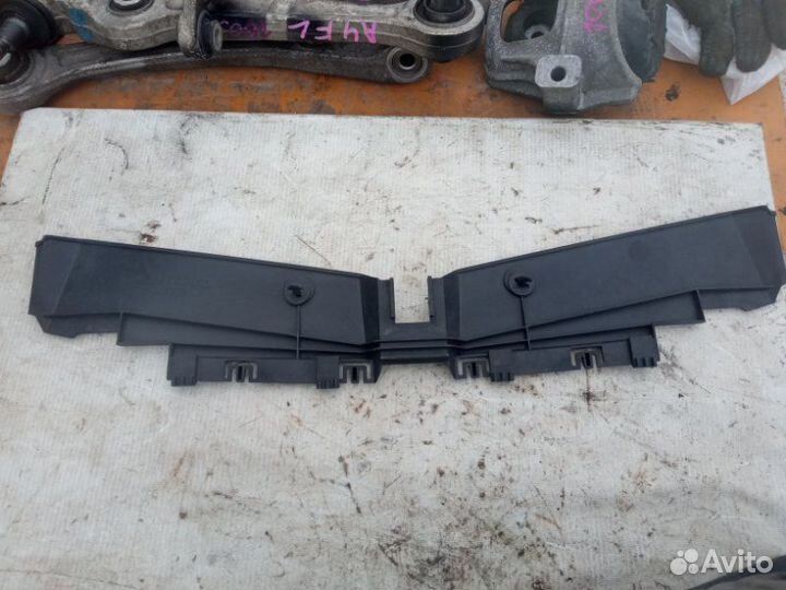 Накладка на телевизор Volvo 960