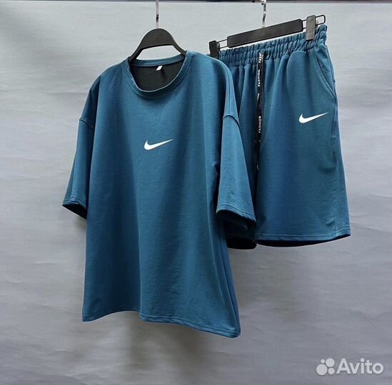 Костюм Nike