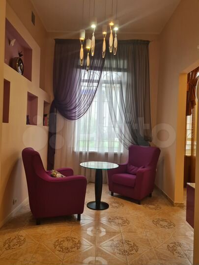 Коттедж 341,9 м² на участке 5,5 сот.