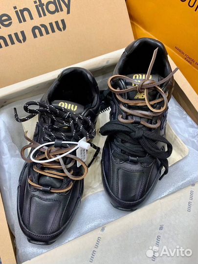 Кроссовки женские New Balance x Miu Miu