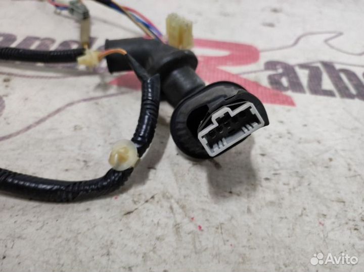 Проводка двери задняя левая Honda Hr-V GH4 D16W1
