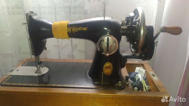 Швейная машина Подольск