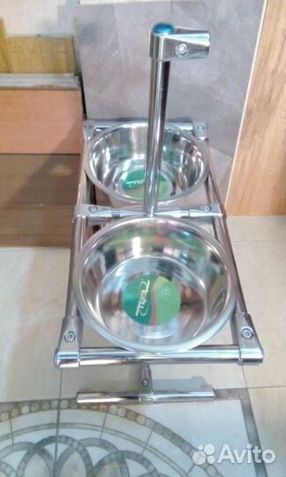 Подставка для кормления собак, регулируемая