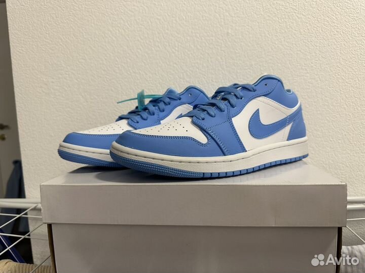 Nike air jordan 1 low university blue