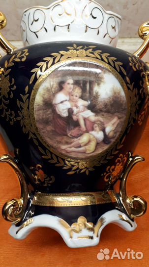 Вазы производства Англии и Гжель