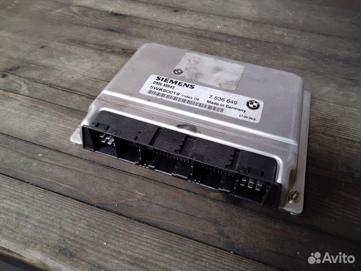 Эбу двигателя BMW m54b30