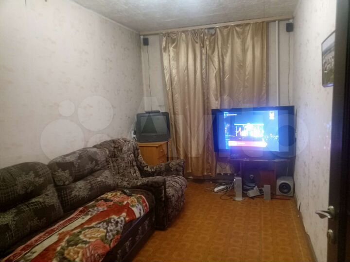 Комната 10 м² в 2-к., 3/9 эт.