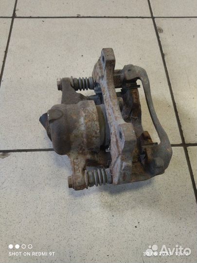 Суппорт тормозной передний правый Fiat Albea