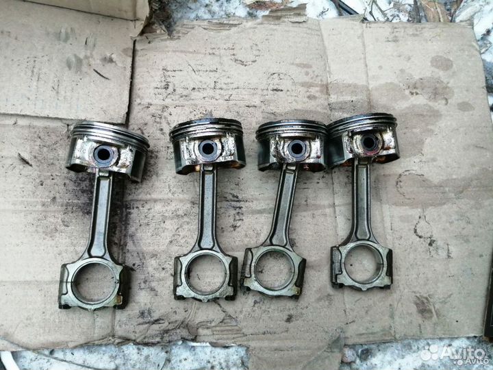 Поршень двигателя hr16de Nissan Tiida