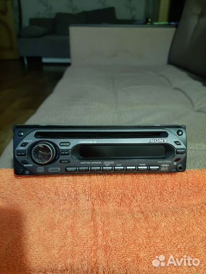 Автомагнитола Sony CDX-GT200E