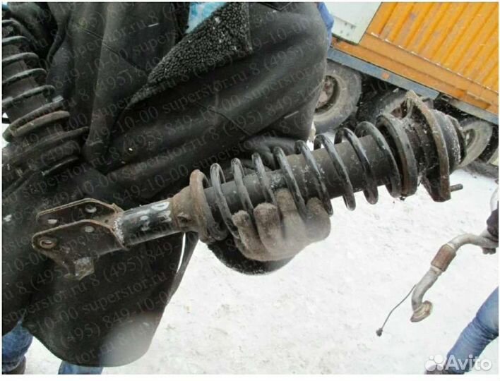 Стойка амартизатора на Daewoo Matiz