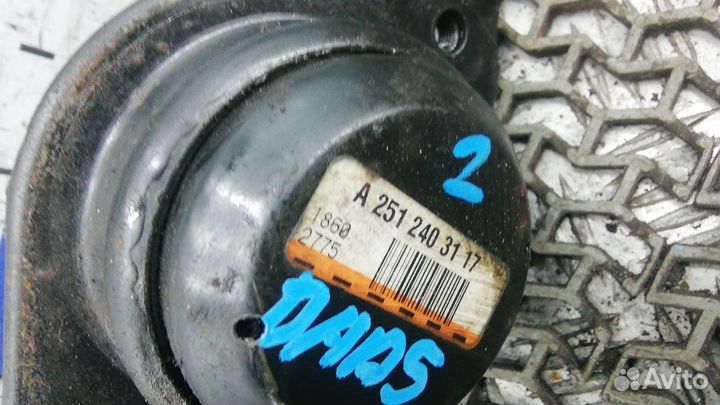 Подушка двигателя на Mercedes Benz M-class W164