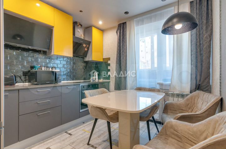 2-к. квартира, 52,8 м², 11/16 эт.