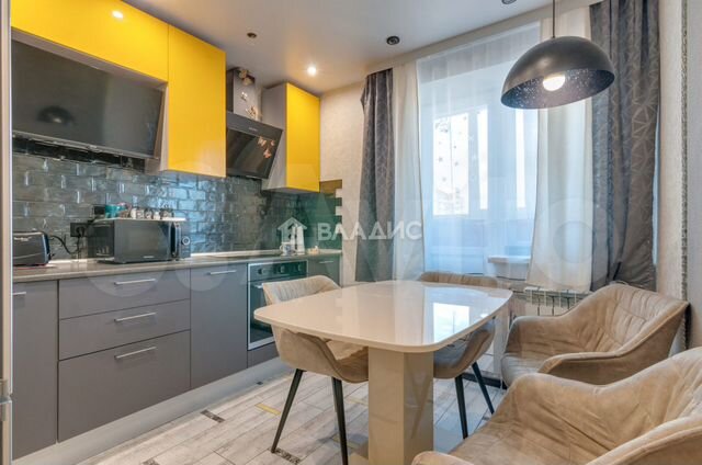 2-к. квартира, 52,8 м², 11/16 эт.