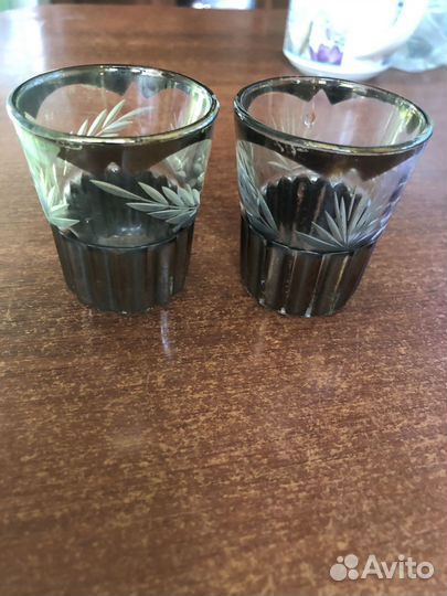 Две рюмки