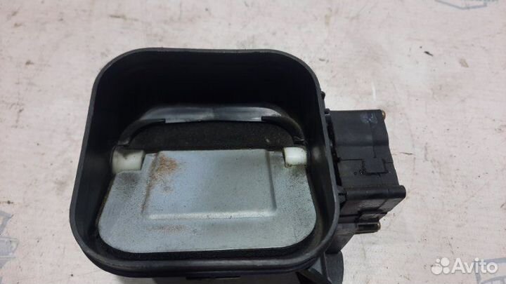 Моторчик заслонки отопителя Audi A8 D2 AUW 1999