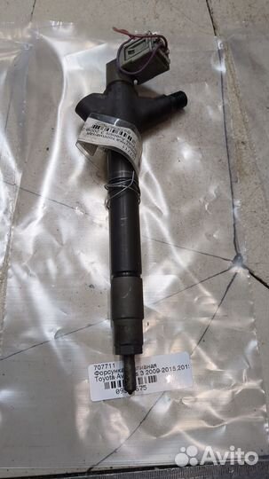 Форсунка топливная Toyota Avensis 3, 2013