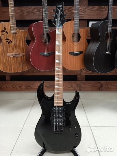 Электрогитара Sqoe