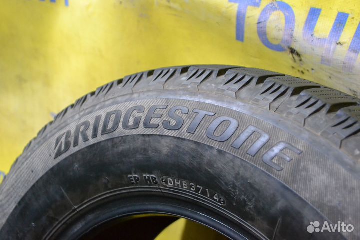 Bridgestone Ice Partner 215/65 R16