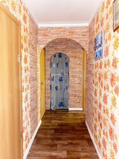 3-к. квартира, 58 м², 2/5 эт.