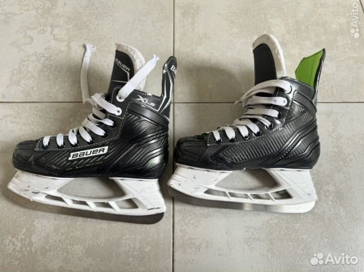 Хоккейные коньки bauer