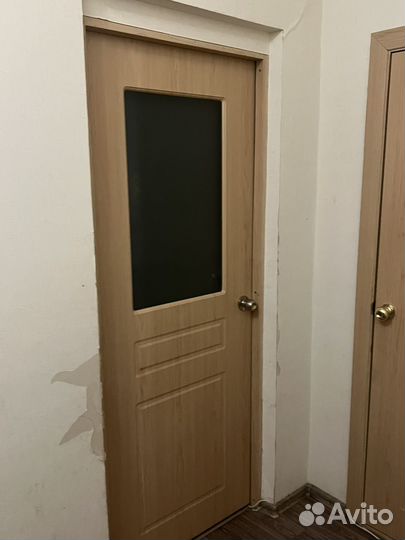 Межкомнатная двери в отличном состояний