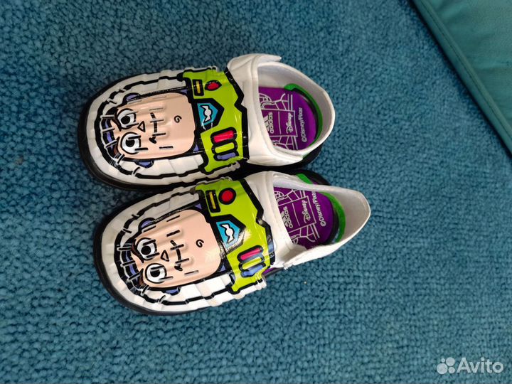 Сандалии adidas для малыша