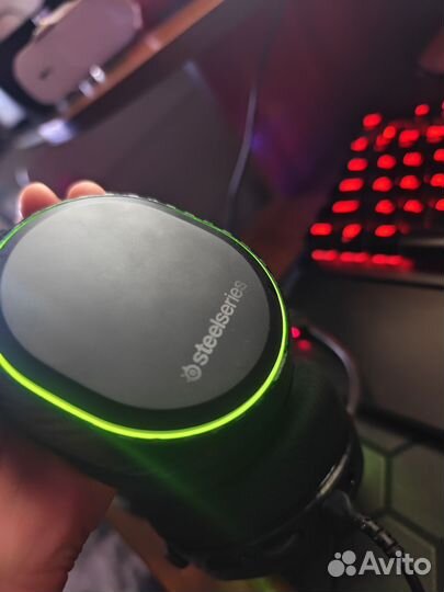 Игровые наушники 