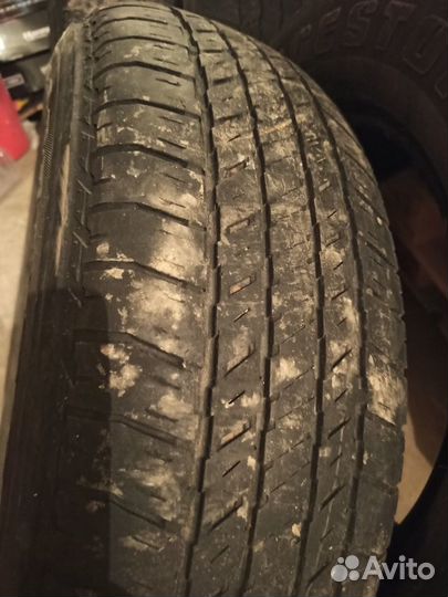 Bridgestone Dueler H/T 245/70 R17