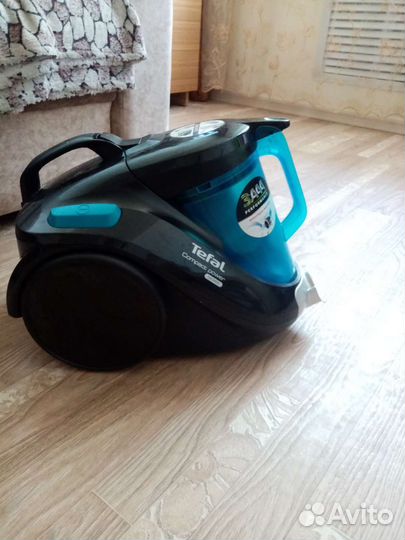 Пылесос Tefal, контейнерный