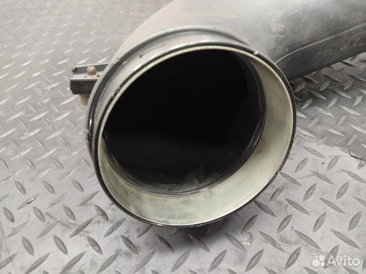 1637940 Патрубок воздушного фильтра Daf XF105