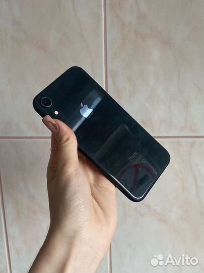 iPhone Xr, 64 ГБ