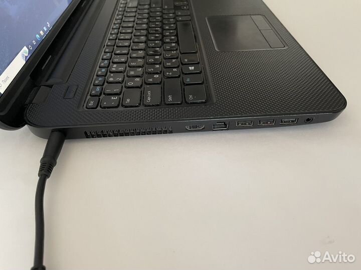 Игровой ноутбук dell i5/6gb/2видеокарты/SSD