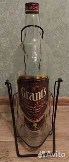 Бутылка на качелях Grants