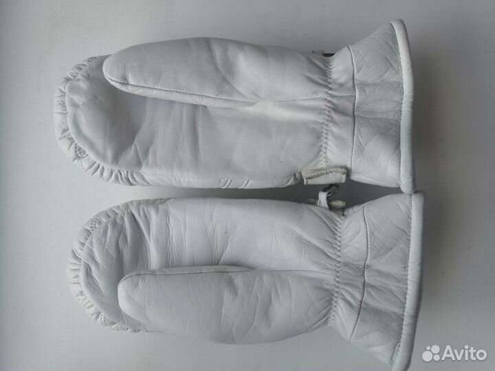 Варежки кожаные женские