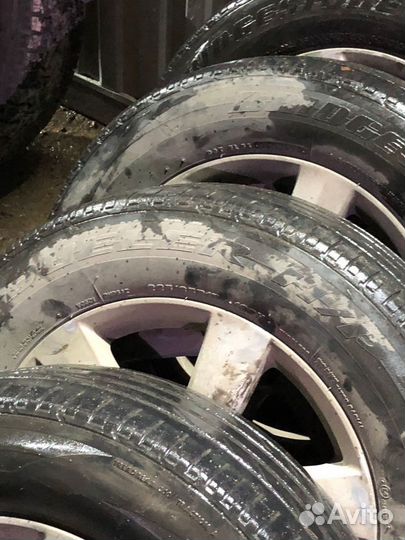 Bridgestone Dueler H/P 225/65 R17