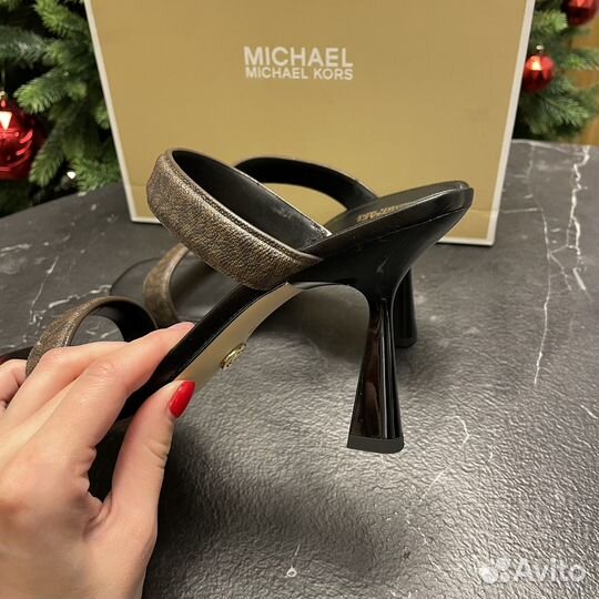 Босоножки Michael Kors новые