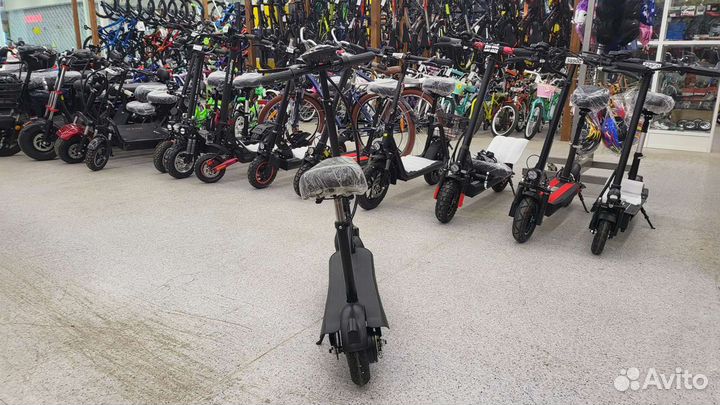 Электросамокат с сиденьем Minipro s1 новый