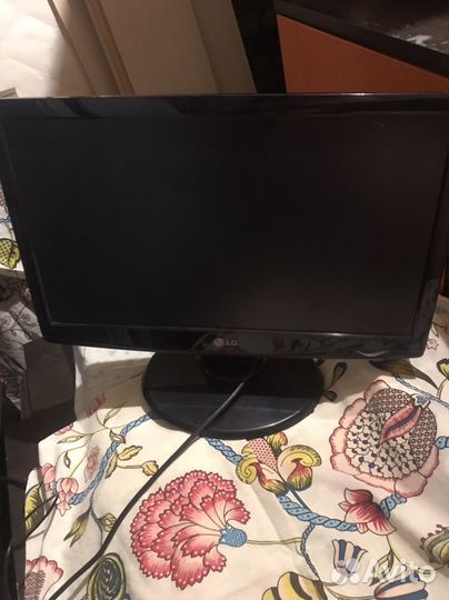 Монитор LG 27