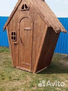 Дачный туалет деревянный